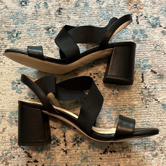 Cole Haan Aniston Block Heel Black Sandal - Picture 8 of 16